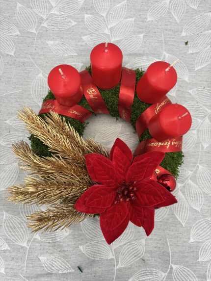 DIY arany-piros moha adventi koszorú