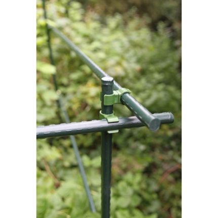 Rögzítő klipsz növényvédő hálókhoz